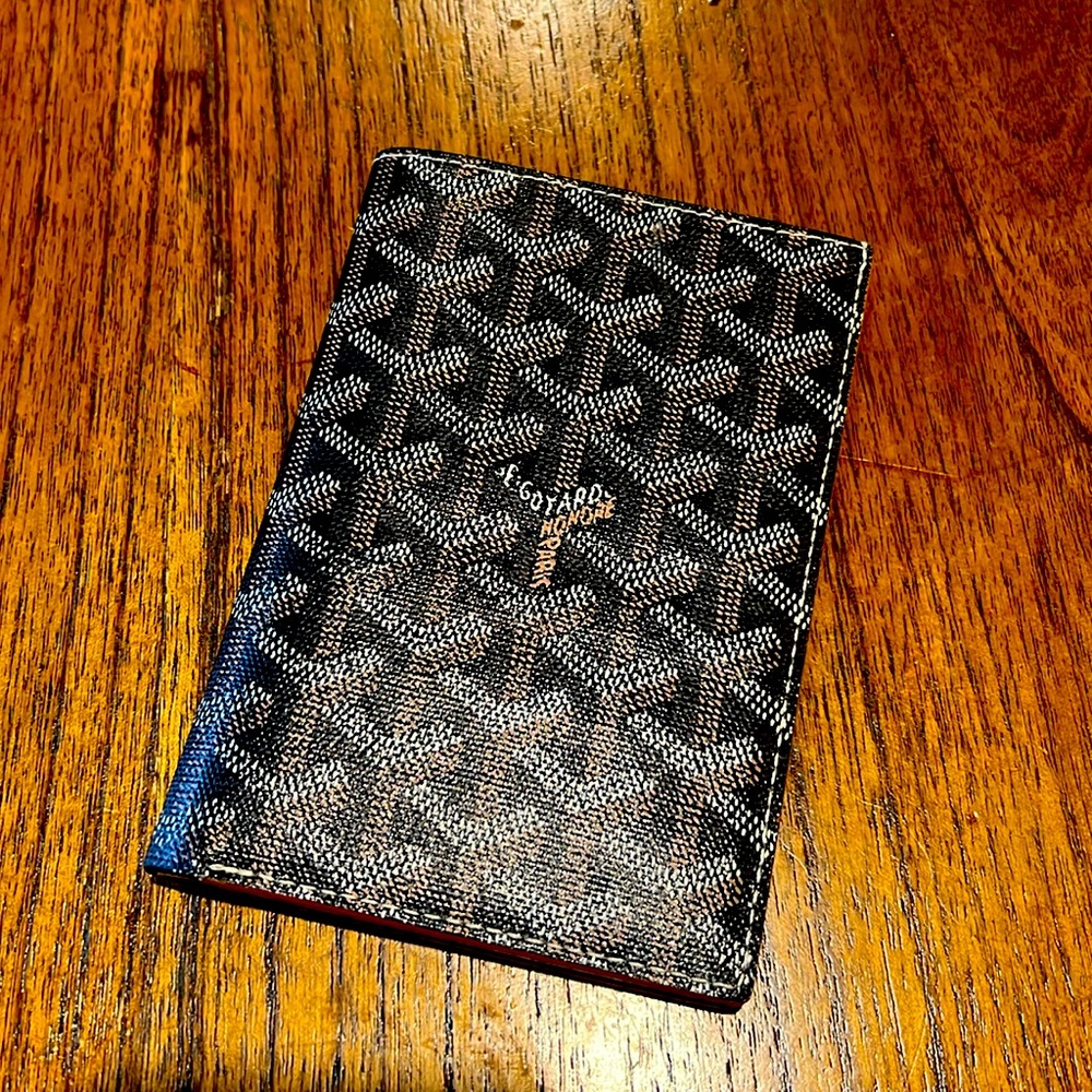 Goyard passport holder